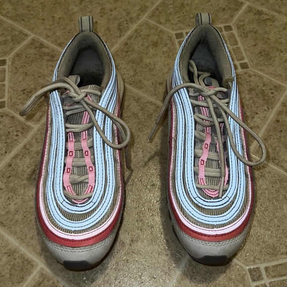 Nike sneakers - Picture 3 of 6